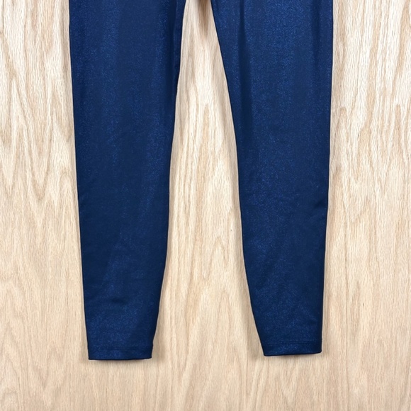 Beyond Yoga Twinkle High Waisted 7/8 Yoga Leggings in Nocturnal Navy Twinkle S - Picture 5 of 11